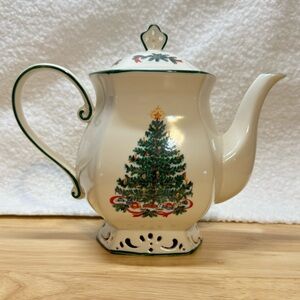 🎄burton & BURTON 2009 Highland Green Ivory Christmas Tree Tea Pot